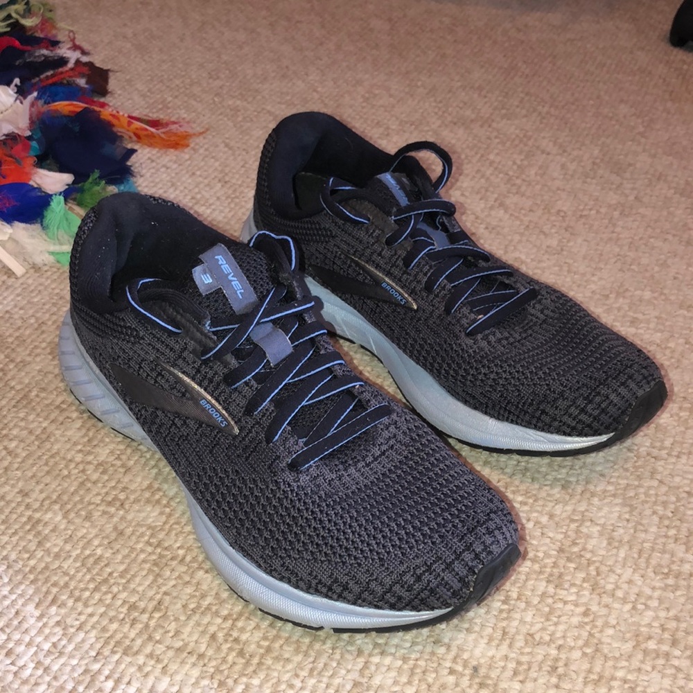 Brooks Revel 3